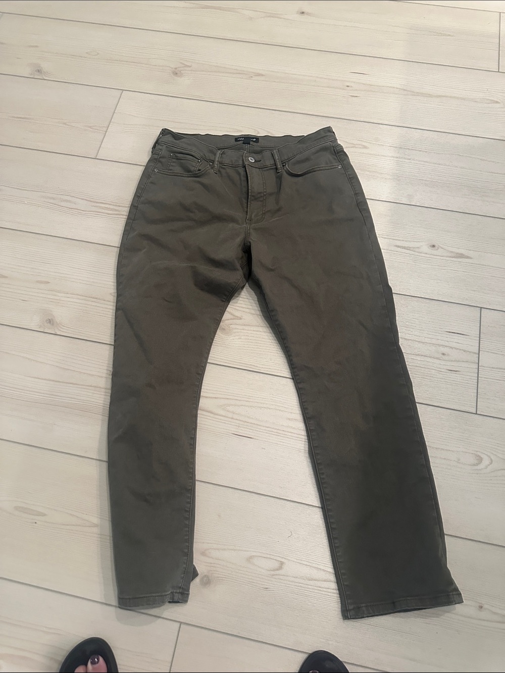 Lucky Brand Men's Olive Green Straight Jeans